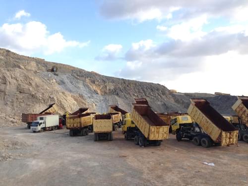 野外救援服務車為大連填海工程 野外救援服務車為大連填海工程