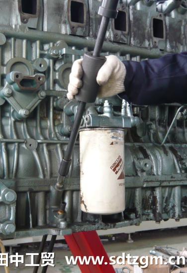 導油管拔出器.jpg 導油管拔出器.jpg