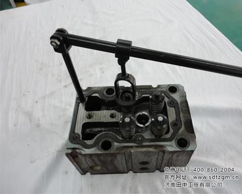濰柴發(fā)動機氣門彈簧壓縮器使用.jpg