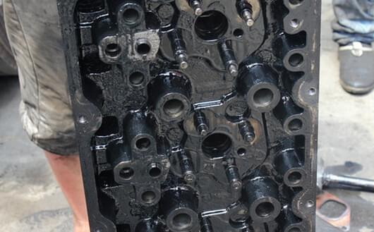 加機(jī)油.jpg 加機(jī)油.jpg