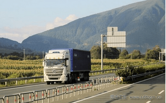 枯燥的行駛 枯燥的行駛