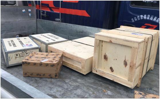 臨沂曼發(fā)動機曼橋發(fā)貨圖 臨沂曼發(fā)動機曼橋發(fā)貨圖