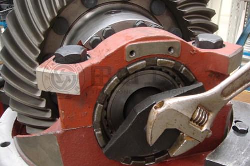 差速器花帽扳手使用圖 差速器花帽扳手使用圖