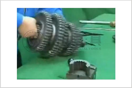 二軸裝配胎具使用圖 二軸裝配胎具使用圖