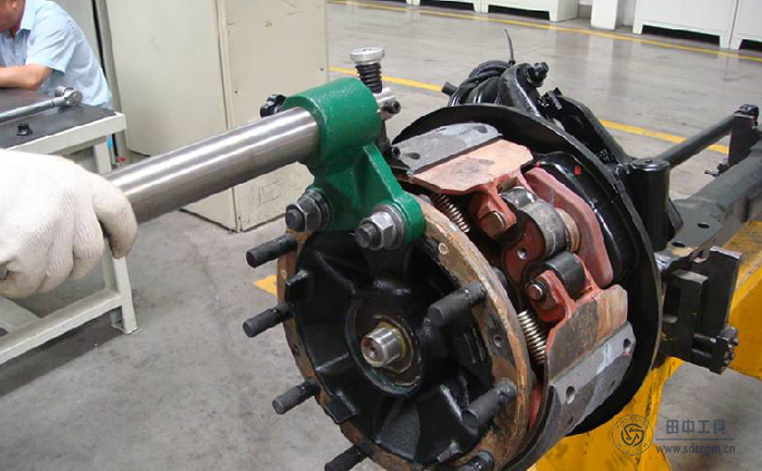 剎車蹄片就車光磨機(jī) 剎車蹄片就車光磨機(jī)