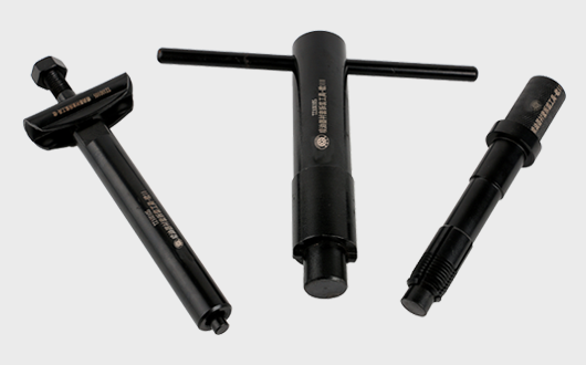 柴油發(fā)動(dòng)機(jī)維修工具&mdash;&mdash;噴油器襯套拆裝工具展示圖片