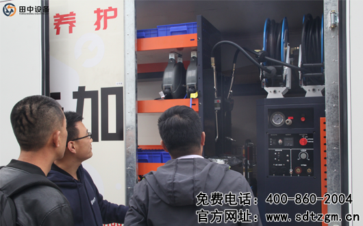 山東田中技術(shù)員交付現(xiàn)場(chǎng)講解養(yǎng)護(hù)搶修服務(wù)車架構(gòu) 山東田中技術(shù)員交付現(xiàn)場(chǎng)講解養(yǎng)護(hù)搶修服務(wù)車架構(gòu)