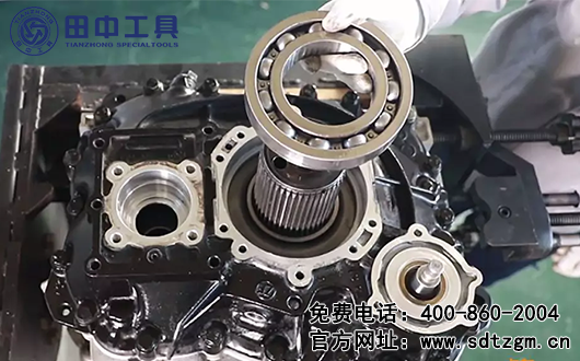 ZF16檔變速器拆卸，ZF變速箱維修工具