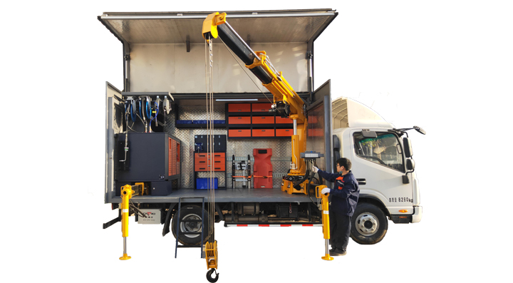 卡車(chē)專修救援服務(wù)車(chē)