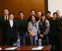 公司高層展會現(xiàn)場合影 公司高層展會現(xiàn)場合影