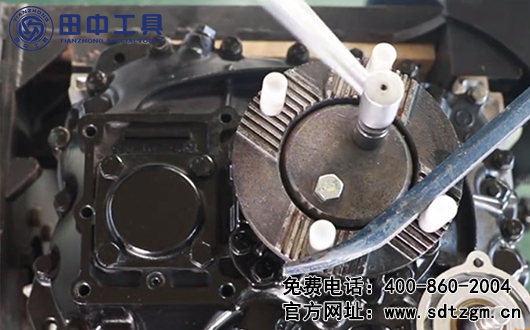 ZF16檔變速器外圍件的拆卸，你不點(diǎn)開(kāi)了解一下？